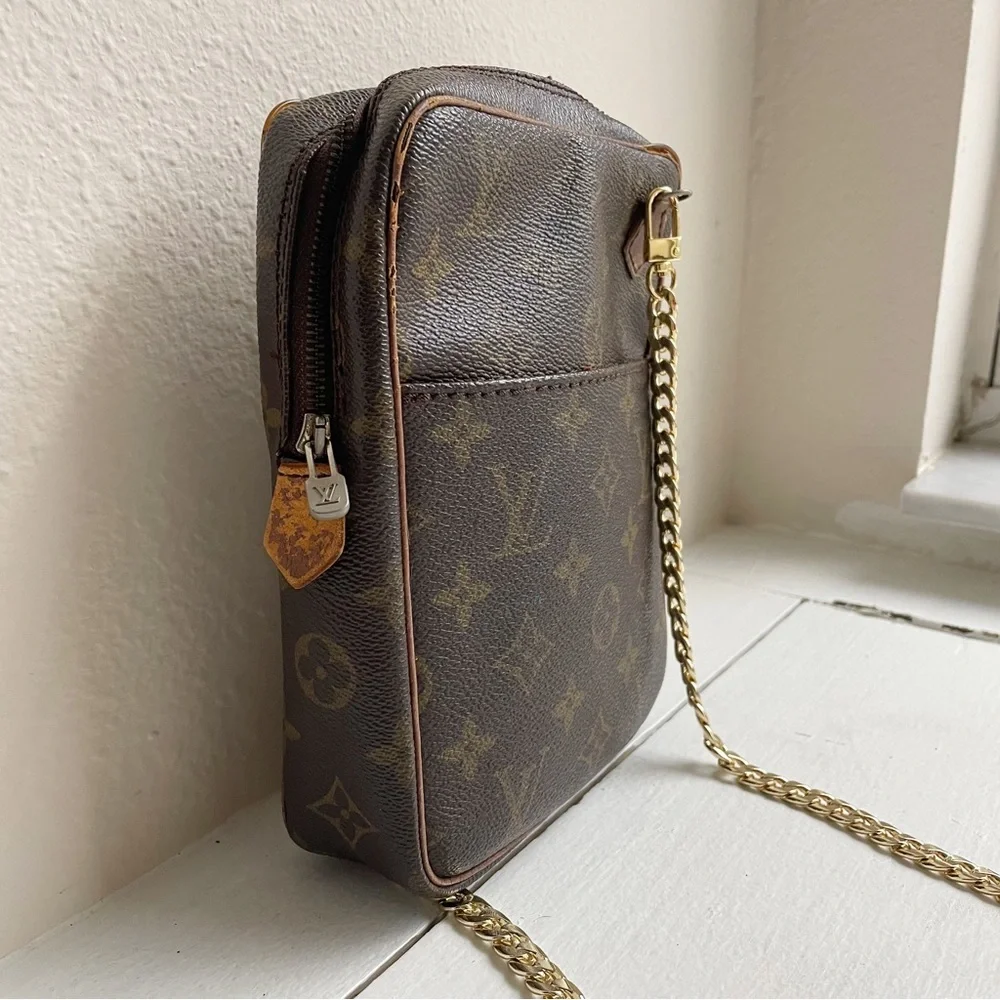 Louis Vuitton Monogram Vintage Amazon Crossbody - Picture 4 of 16